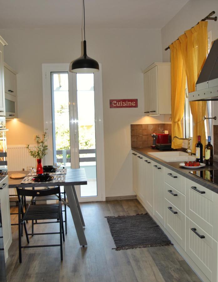 Lucas Home Lixouri Buitenkant foto